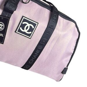 CHANEL NWT Mauve Duffel GYM Weekender Bag